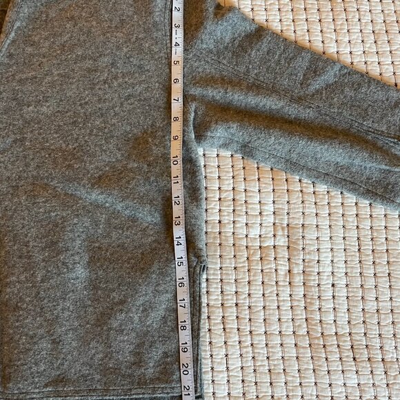 Zara Gray Relaxed Wool Sweater Womens USA XS - Picture 5 of 6